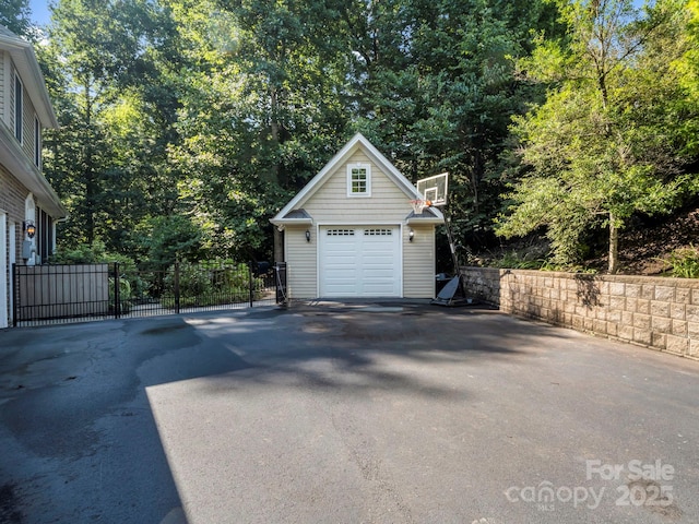 53 Kanuga Forest Dr, Hendersonville, NC 28739 - photo 40