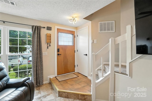 6422 Windsor Gate Ln, Charlotte, NC 28215 - photo 2