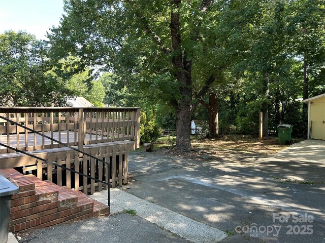 1601 Bonnie Ln, Charlotte, NC 28213 - photo 29