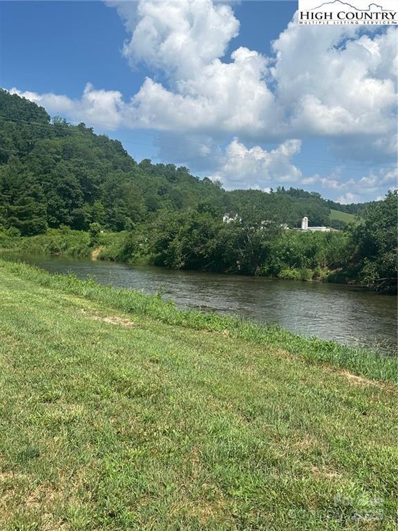 123 Railroad Grade Rd, Todd, NC 28684 - photo 35