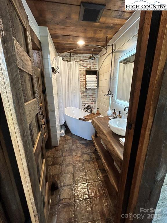 972 W Deep Ford Rd, Lansing, NC 28643 - photo 22