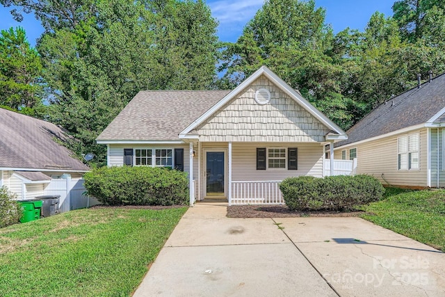 3703 Silver Ore Ln, Charlotte, NC 28216 - photo 1