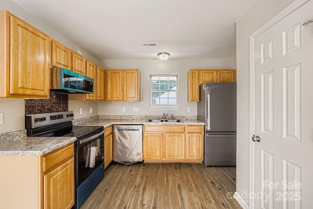 3703 Silver Ore Ln, Charlotte, NC 28216 - photo 2