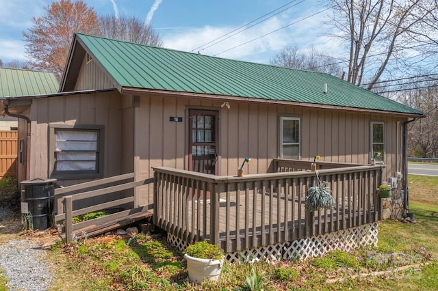 16 Rumfelt Dr, Marion, NC 28752 - photo 2