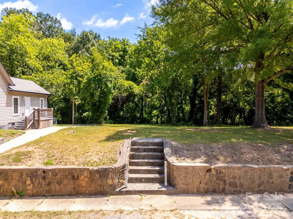 308 Pryor St, Gastonia, NC 28052 - photo 2