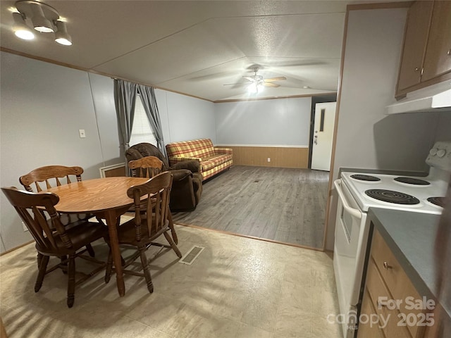245 Berry Hill Rd, Spruce Pine, NC 28777 - photo 5