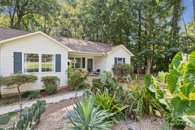 125 Mills Forest Ln, Mooresville, NC 28117 - photo 2