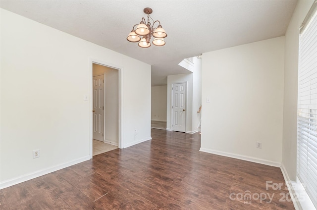 10024 Northwoods Forest Dr, Charlotte, NC 28214 - photo 5