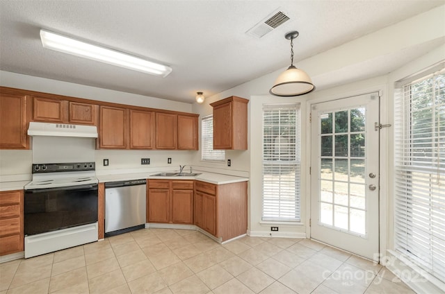 10024 Northwoods Forest Dr, Charlotte, NC 28214 - photo 9