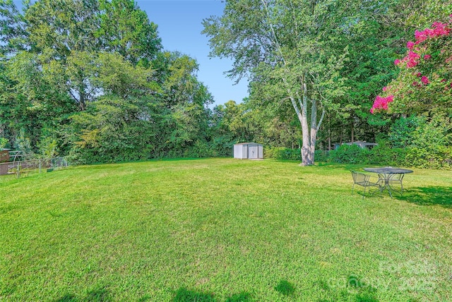 8606 Beechbrooke Rd, Charlotte, NC 28227 - photo 26