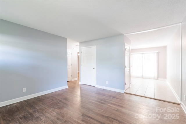 3331 Erskine Dr, Charlotte, NC 28205 - photo 2