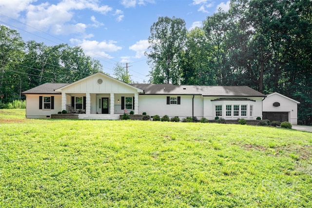8817 Dogwood Dr, Charlotte, NC 28215 - photo 1