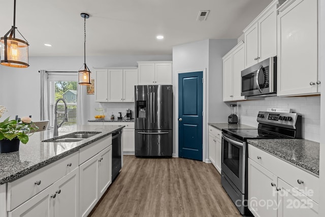 822 Lakehill Rd, Charlotte, NC 28214 - photo 20