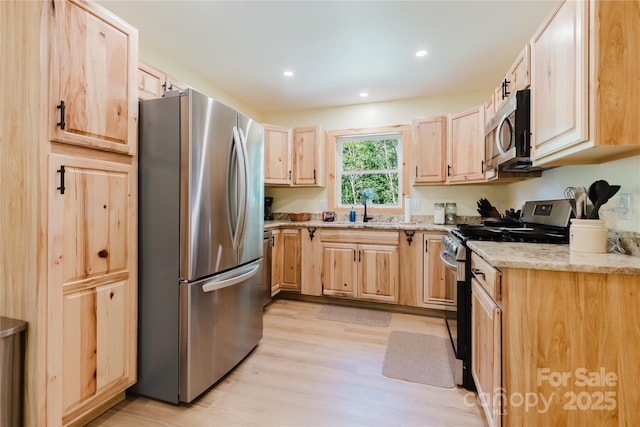 241 Golden Hawk Dr Unit 85, Bryson City, NC 28713 - photo 18