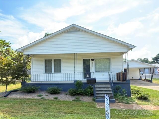 110 N Davis St, Dallas, NC 28034 - photo 2