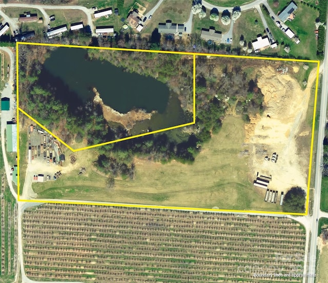 2433 Upward Rd, Hendersonville, NC 28792 - photo 2