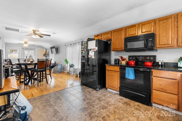 70 Grove St, Marion, NC 28752 - photo 7