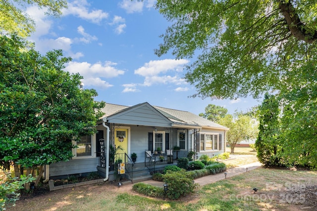 120 Abernathy St, Mount Holly, NC 28120 - photo 2