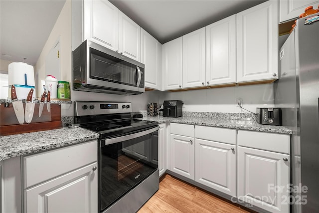 9909 Campus Walk Ln, Charlotte, NC 28262 - photo 11