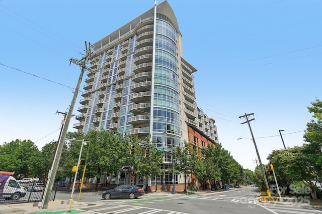 505 E 6th St Unit 1001, Charlotte, NC 28202 - photo 2