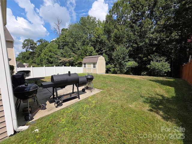 3042 Ernest Russell Ct, Charlotte, NC 28269 - photo 17