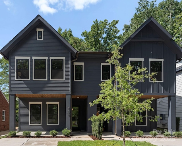 2010 St John St, Charlotte, NC 28216 - photo 1