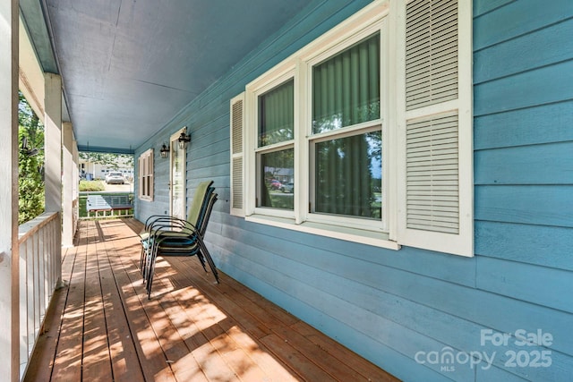 1776 Castlewood Ct, Hickory, NC 28602 - photo 4