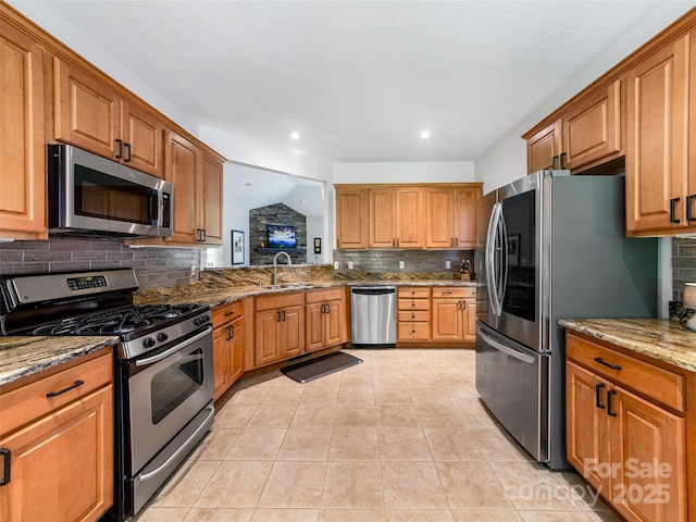 547 Pinnacle Peak Ln, Flat Rock, NC 28731 - photo 17