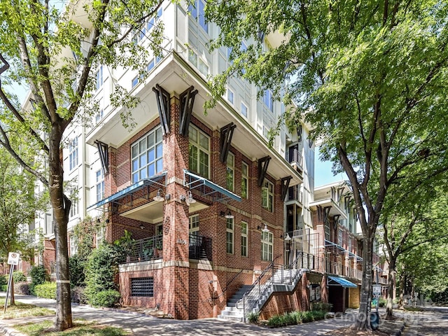 1101 W 1st St Unit 302, Charlotte, NC 28202 - photo 1