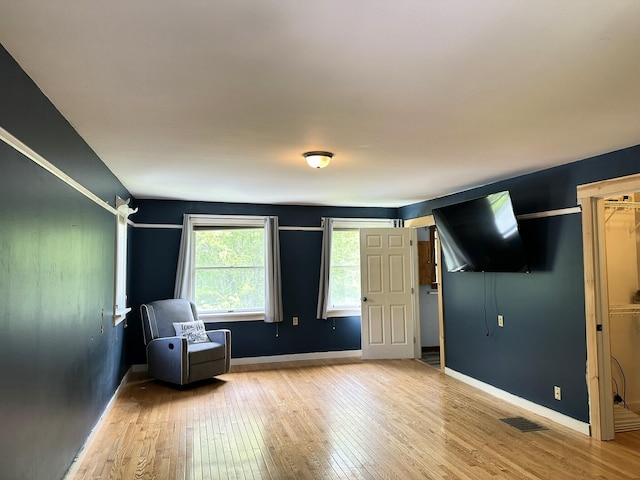 491 W Main St, Waldoboro, ME 04572 - sitting room featuring light wood-type flooring and baseboards