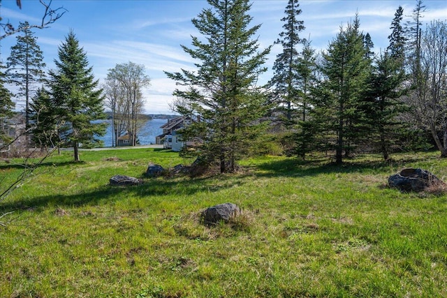 M17L15 Perkins St, Castine, ME 04421