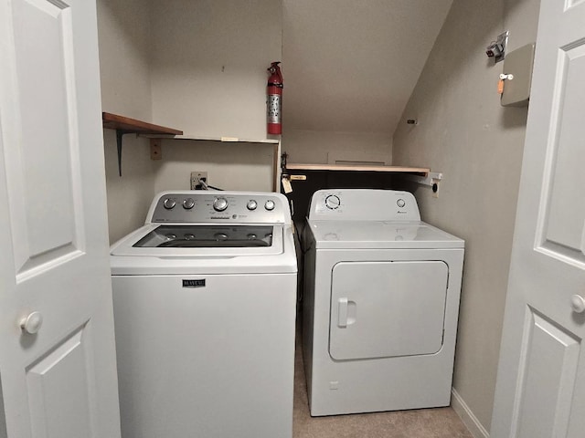 40 Willow Grove Rd, Brunswick, ME 04011 - laundry area with washing machine and clothes dryer