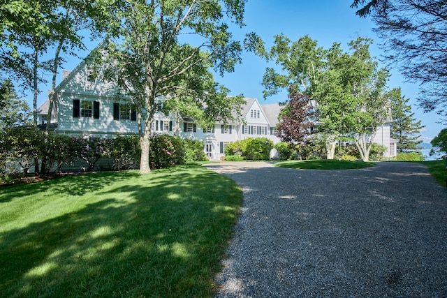 exterior space featuring a front yard