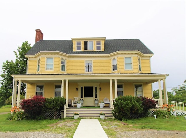 view of front facade with covered porch