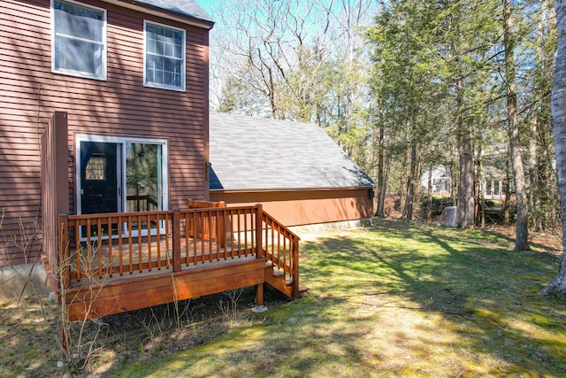 exterior space featuring a lawn