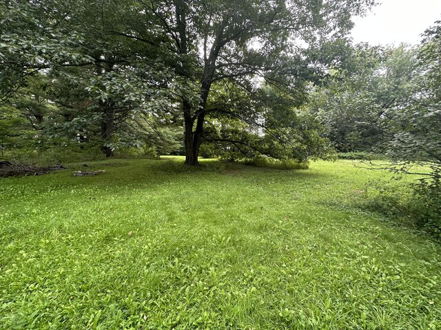 114 Skowhegan Rd, Fairfield, ME 04937 - view of yard