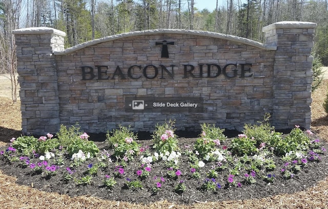 LOT18 Beacon Dr, Brunswick, ME 04011 - view of community / neighborhood sign