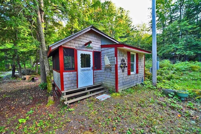 view of shed / structure