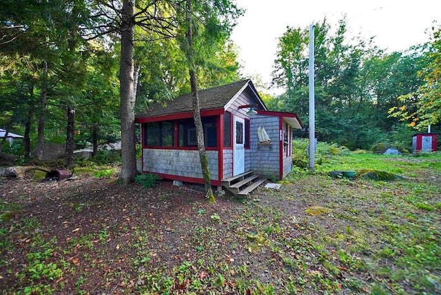 view of shed / structure