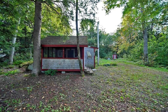 view of shed / structure