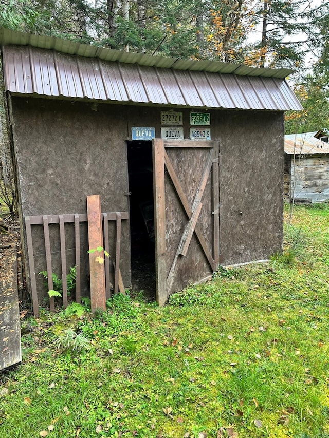 view of shed / structure