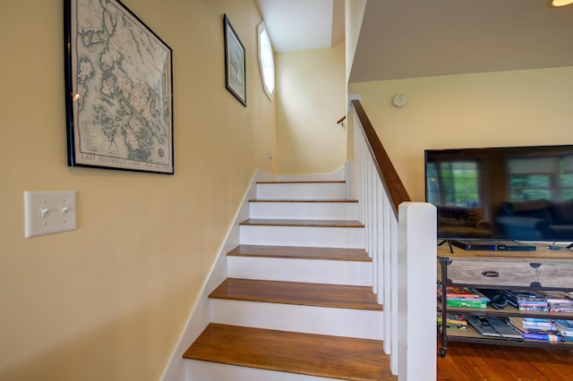 2 Maddox Pond Rd, Biddeford, ME 04005 - stairway featuring wood finished floors