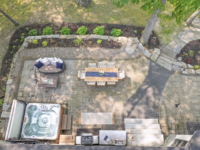 8 Hickory Ln, York, ME 03909 - drone / aerial view
