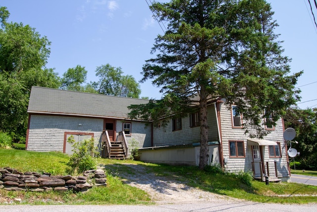 view of front facade