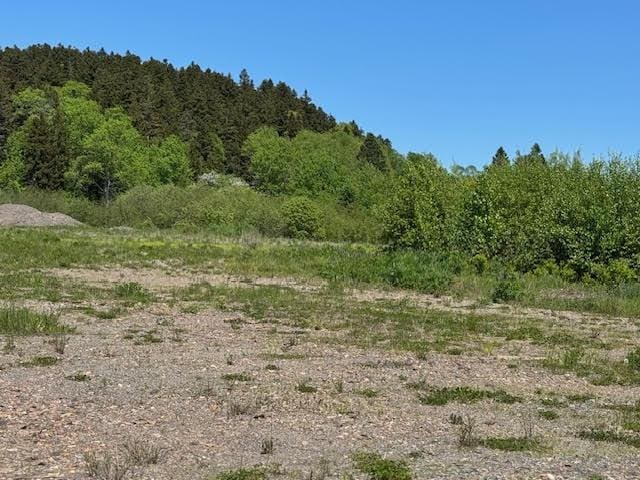 7 Deep Cove Rd, Eastport, ME 04631