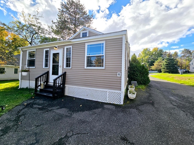 view of manufactured / mobile home