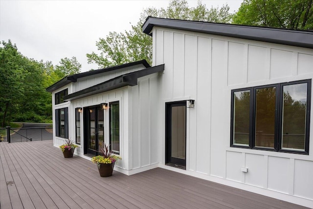 862 W Neck Rd, Nobleboro, ME 04555 - view of wooden terrace
