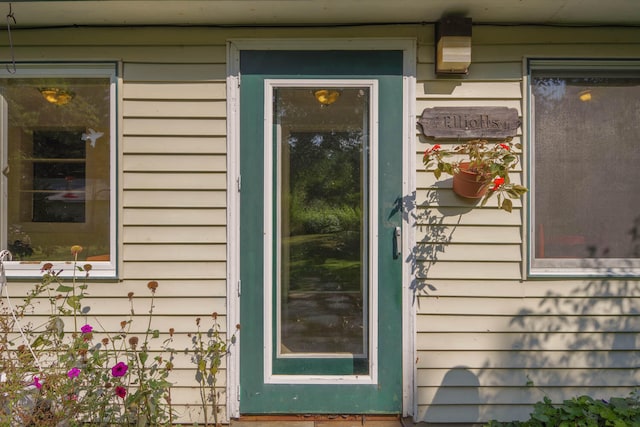 view of doorway to property