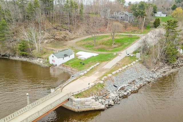 Listing photo 3 for 17 Footbridge Rd, Belfast ME 04915