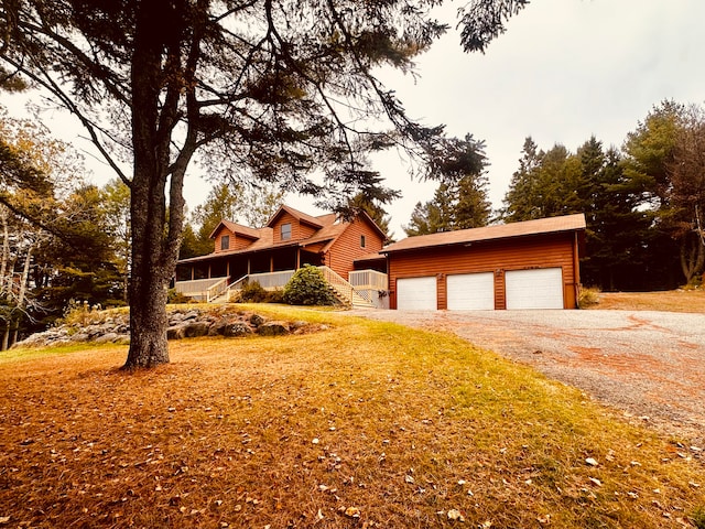 view of front of house with a garage